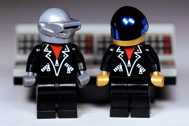 lego-to-potentially-create-daft-punk-pieces-1