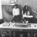 yoko-the-beatles-let-it-be1.jpg