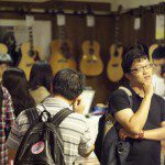 講座結束後，聽眾聚集參觀ＣＬＵＢ２７展覽