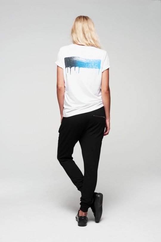 lady_grand_piano_tee_white_0084