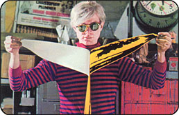andy_warhol_with_the_banana_color