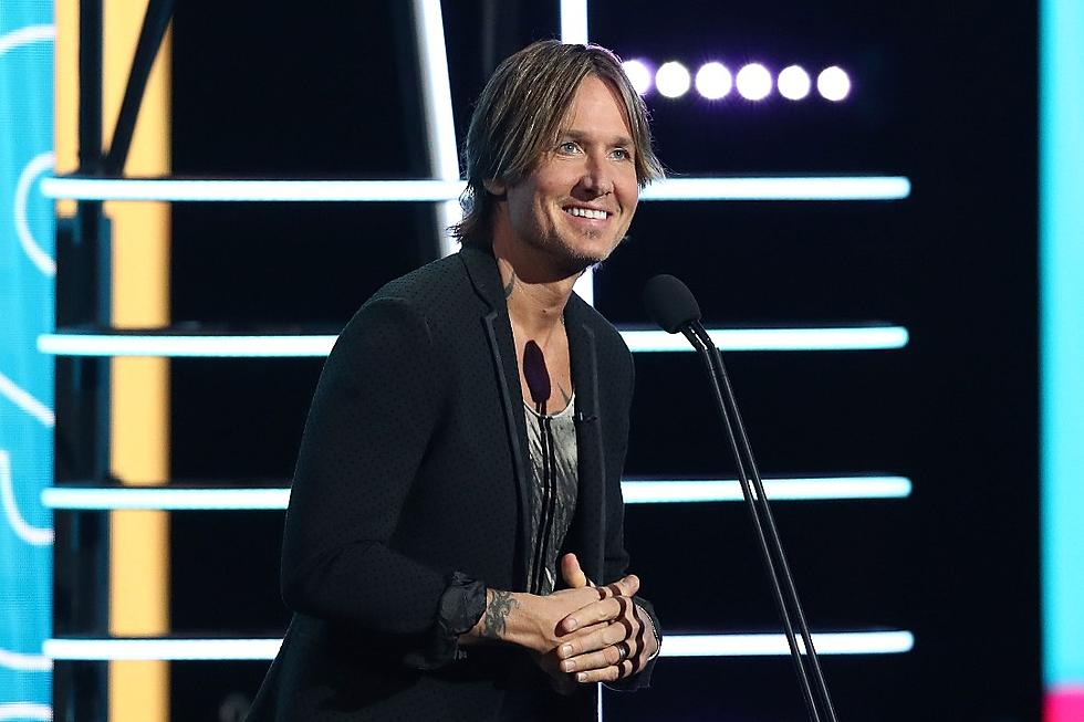 keith-urban-entertainer-of-the-year-acms