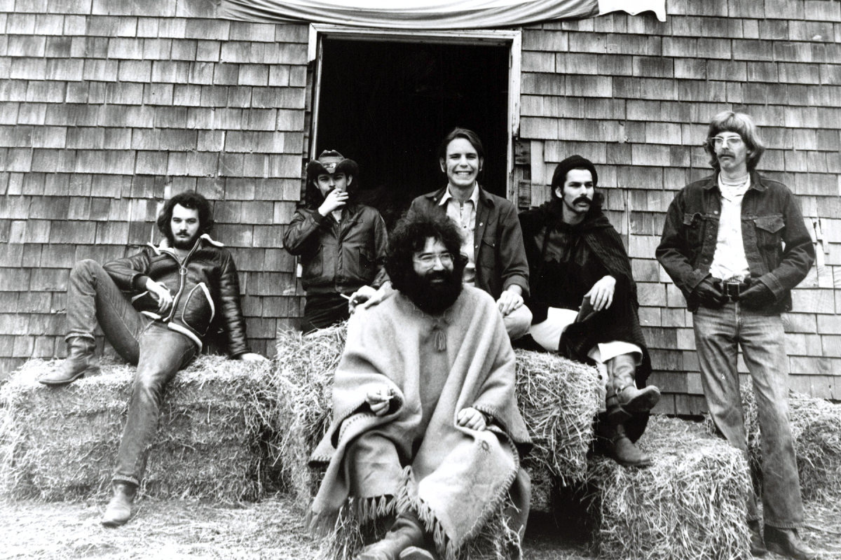 Grateful-Dead-1970-photo-credit-Warner-Bros-Records-Herb-Greene