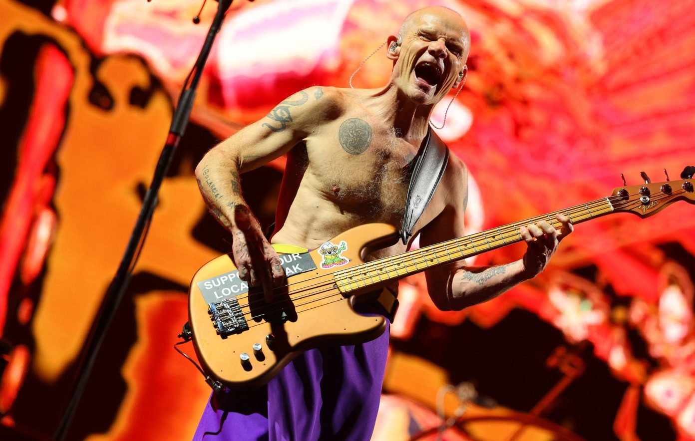 Flea@2000×1270-1392×884