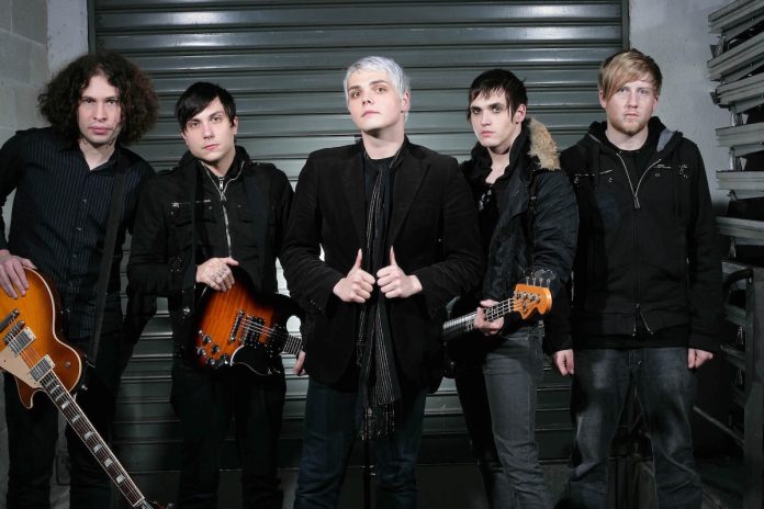 My Chemical Romance Posed In Milan